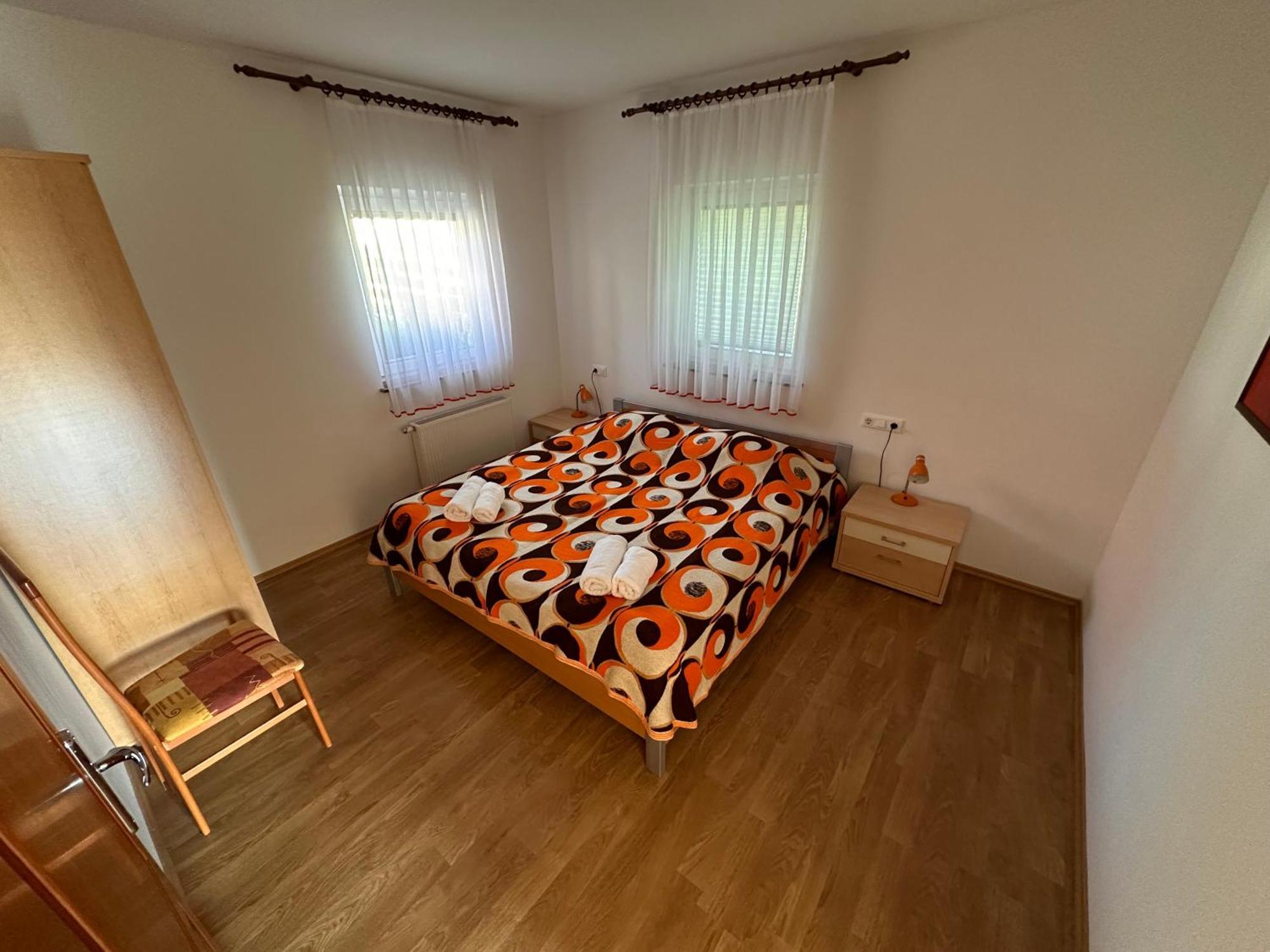 Apartments Suster Stari Trg ob Kolpi Ngoại thất bức ảnh
